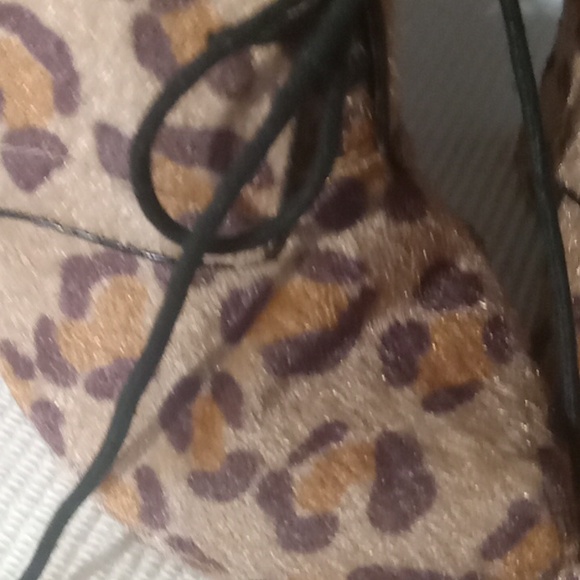 Womens lace up Leopard Booties - Picture 10 of 10